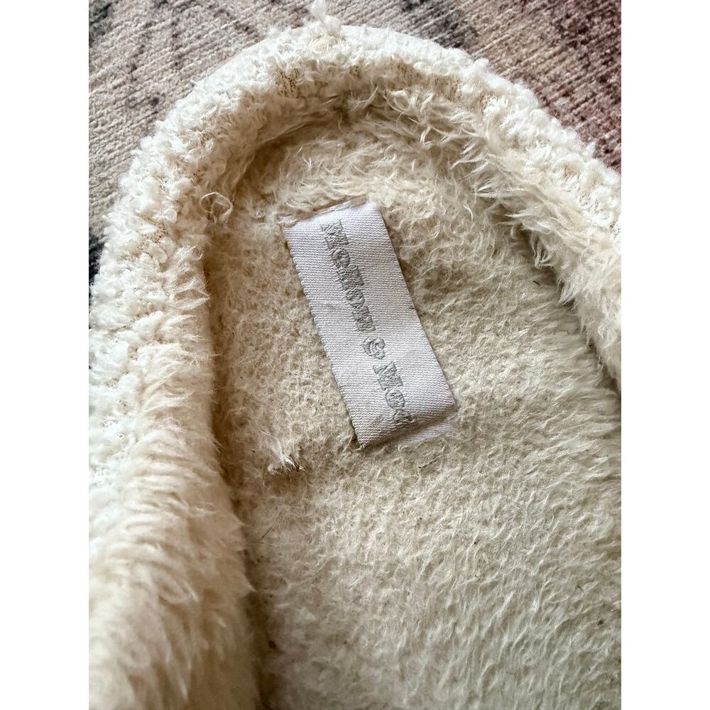 Mellow & Mod Women's 7/8 Sherpa Slippers Burger Fries Soda - Picture 5 of 6